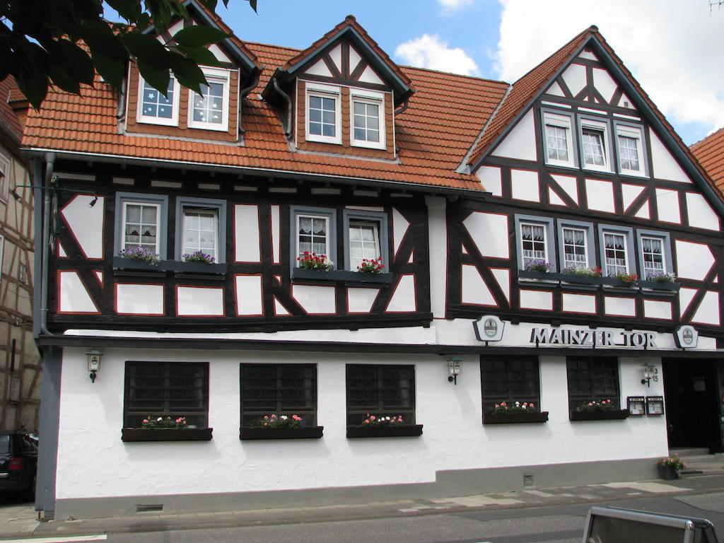 Restaurant / Pension Mainzer Tor Alsfeld Buitenkant foto